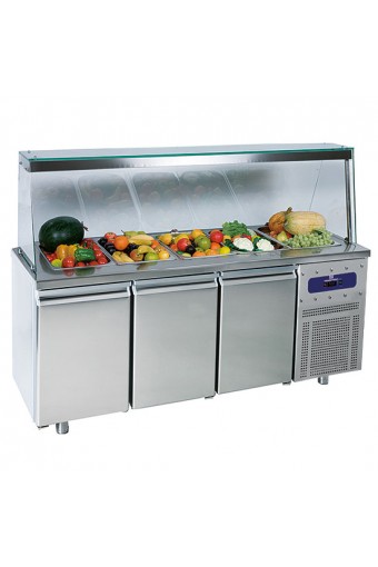 Saladette a 2 porte GN 1/1 con struttura in vetro, 5x GN 1/1 h=150 mm, -2°/+8°C Saladette a 2 porte GN 1/1 con struttura in vetro, 5x GN 1/1 h=150 mm, -2°/+8°C