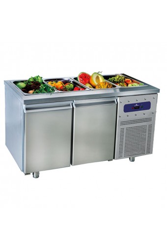 Saladette a 2 porte GN 1/1, 4x GN 1/1 h=150 mm, -2°/+8°C Saladette a 2 porte GN 1/1, 4x GN 1/1 h=150 mm, -2°/+8°C