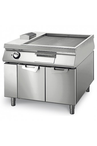 Fry-top elettrico liscio cromato su vano con porte, comandi 2 lati